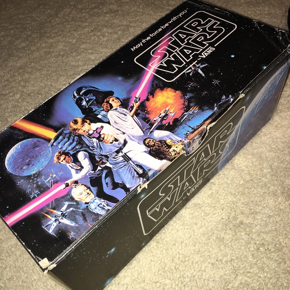 RARE Star Wars Aloha Yoda Vans